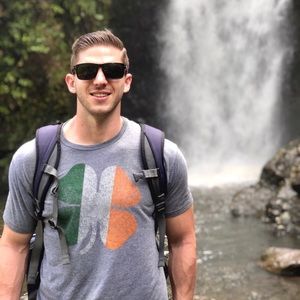 Meet your Posher, Alex